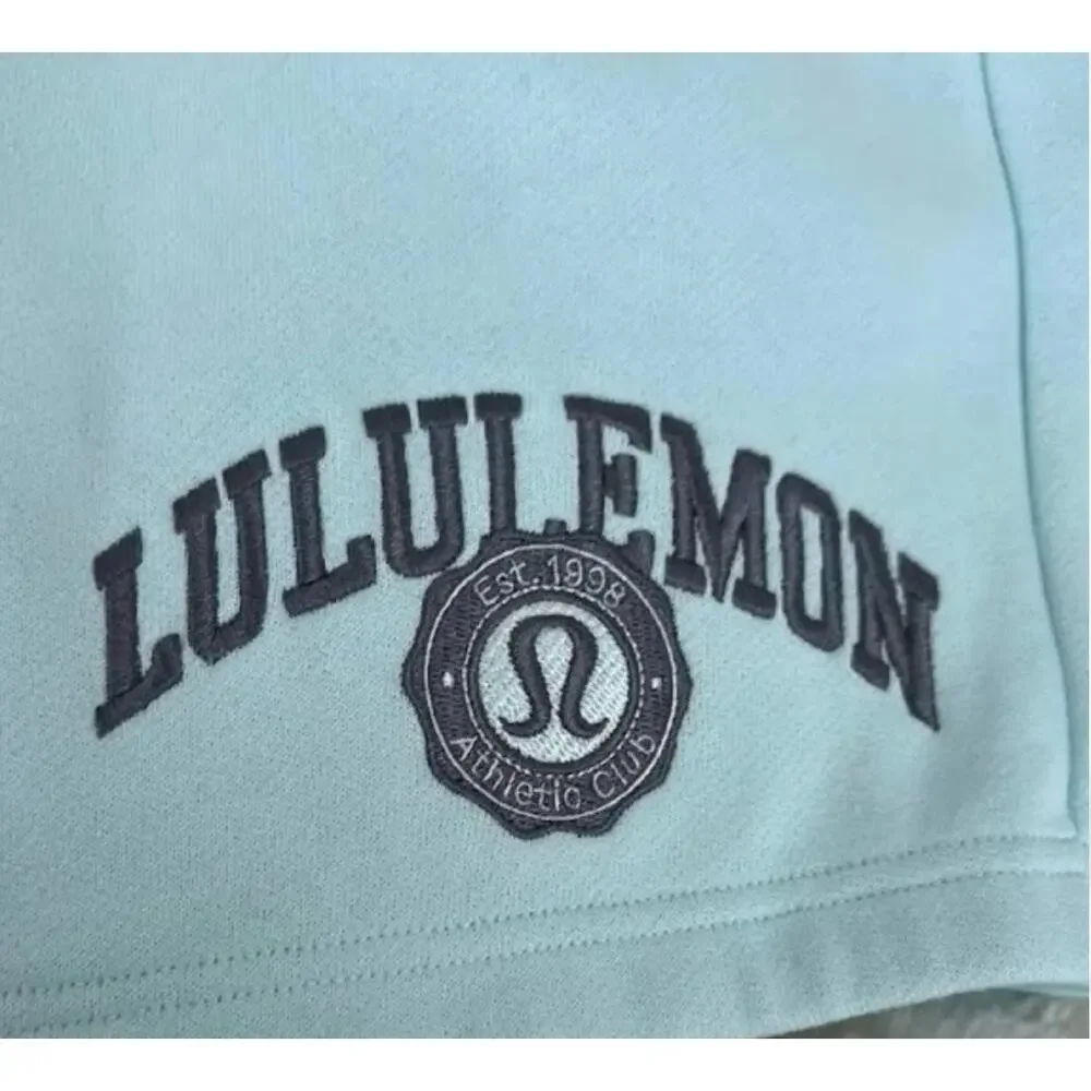 NWT Lululemon Scuba‎ Mid-Rise Oversized Short 7